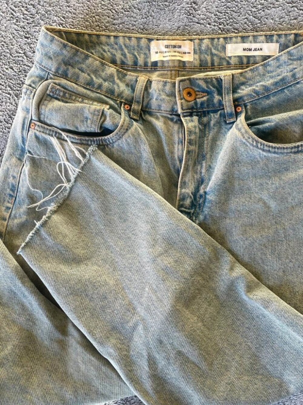 Cotton On blue shorter length straight leg mom jeans